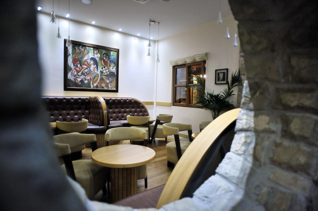 Hotel Aria Mitrovici  Esterno foto
